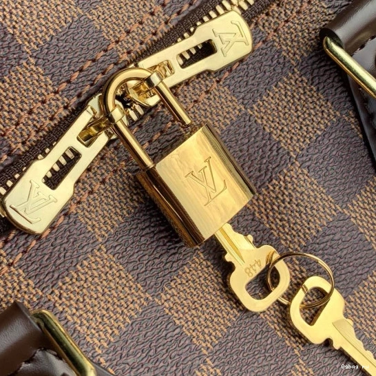 35 Louis Vuitton BANDOULIÈRE SPEEDY 0711